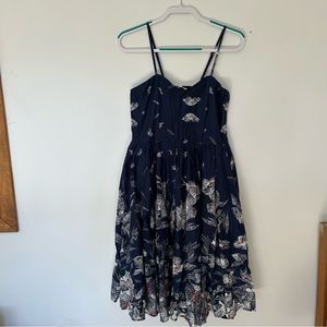 lavand. Floral Midi Dress